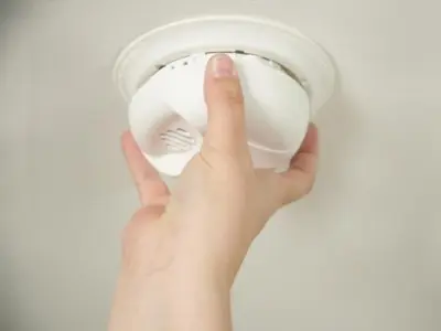 smokealarm.jpg